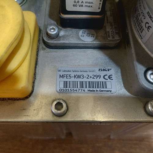 مخزن روغن کاری SKF مدل Mfe5-kw3 SKF